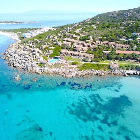Appartamento A Baia Santa Reparata Bagian luar foto